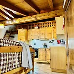Apartamento Guesthost - Casa Di Marco - Lovely Mountain Flat *