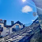 Guesthost - Casa Di Marco - Lovely Mountain Flat Apartamento *