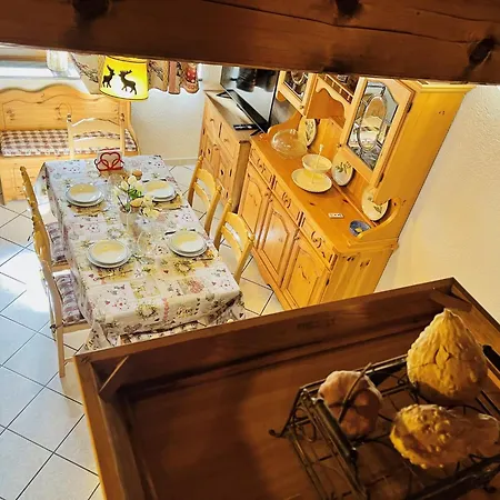 Guesthost - Casa Di Marco - Lovely Mountain Flat Lejlighed *