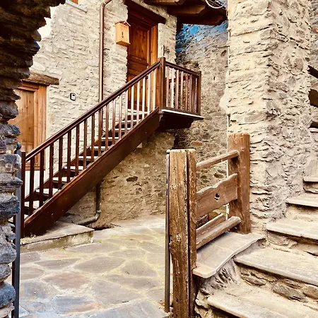 Guesthost - Casa Di Marco - Lovely Mountain Flat *